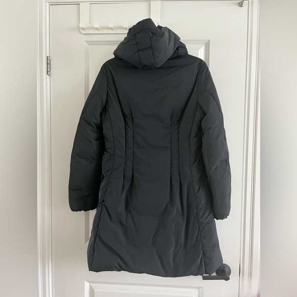 Authentic women’s Moncler parka jacket in black - Picture 2 of 5